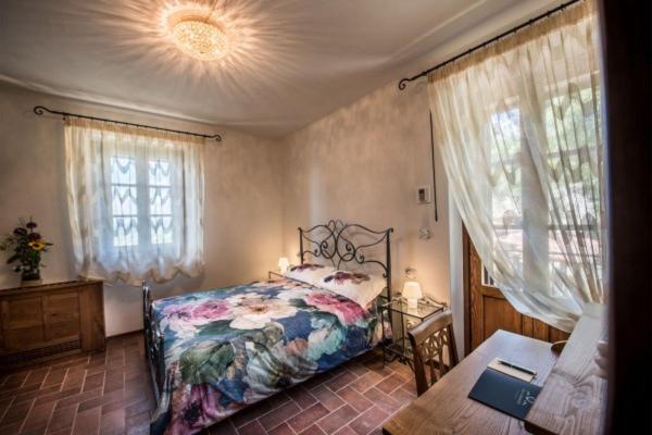 Villa Ghiandai อาเรซโซ ภายนอก รูปภาพ